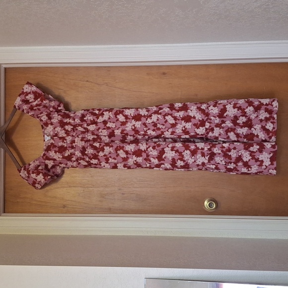 Floral Pink and Red Maxi Dress - Picture 5 of 9